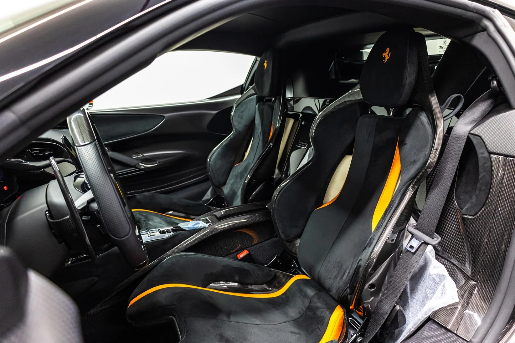 2022 Ferrari SF90 Stradale Tailor Made, 23/30
