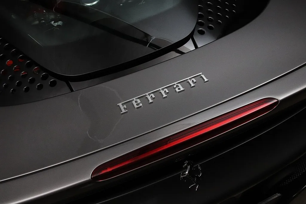 2022 Ferrari SF90 Stradale angeboten von einem Fachhändler in Unterweitersdorf, Österreich, Foto 7 von 15