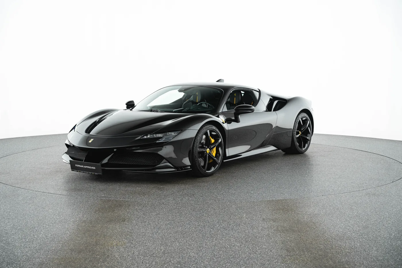 2022 Ferrari SF90 Stradale angeboten von einem Fachhändler in Vösendorf, Österreich, Foto 2 von 15