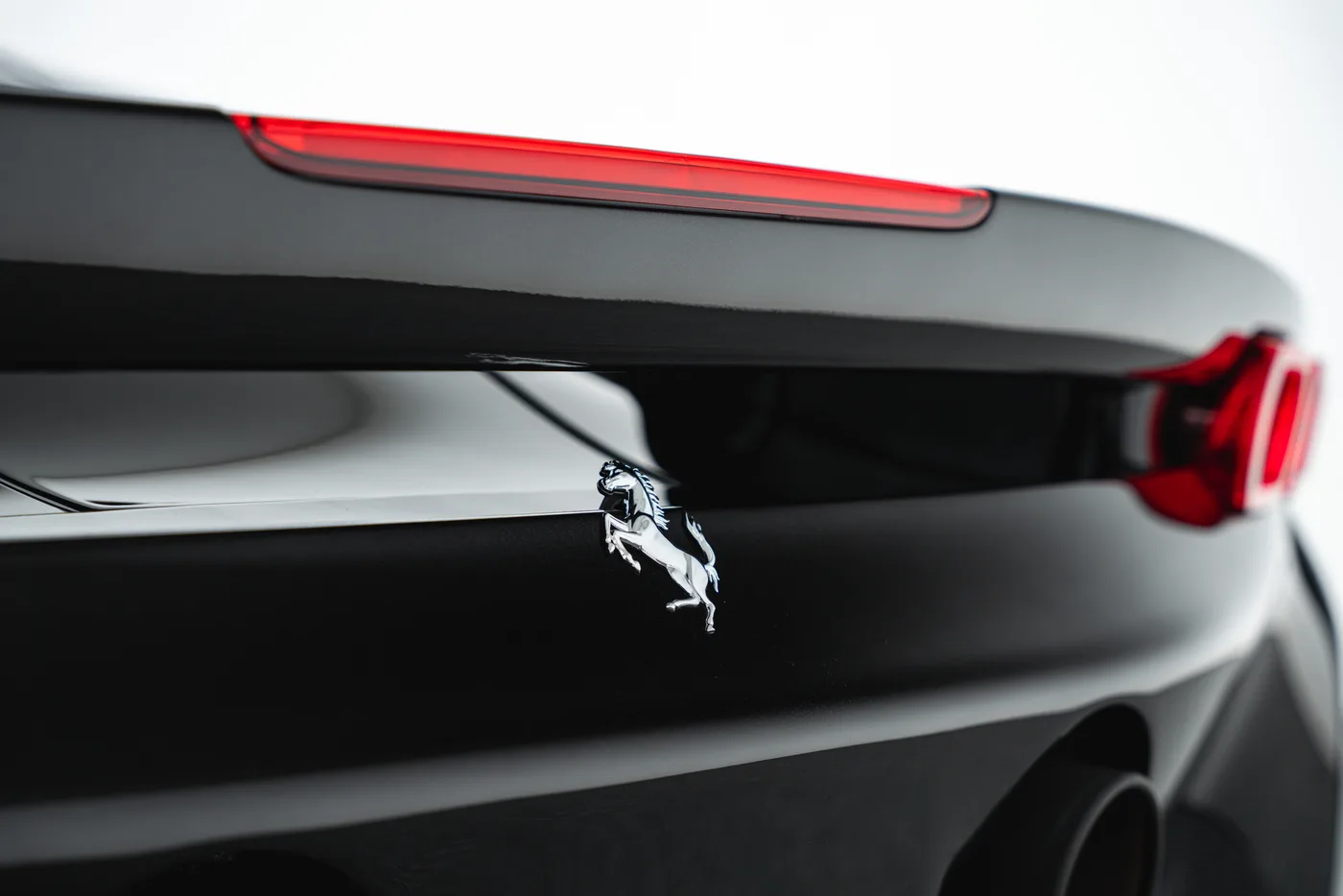 2022 Ferrari SF90 Stradale angeboten von einem Fachhändler in Vösendorf, Österreich, Foto 14 von 15