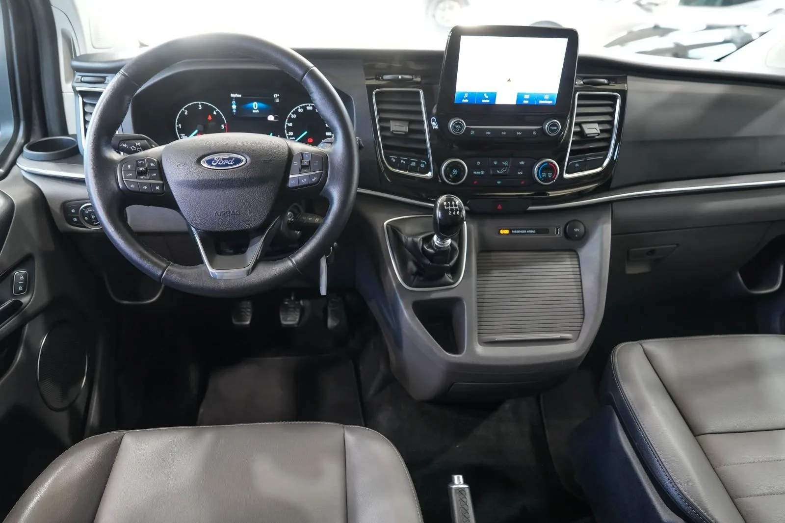 2022 Ford Tourneo Custom Titanium X, 14/20