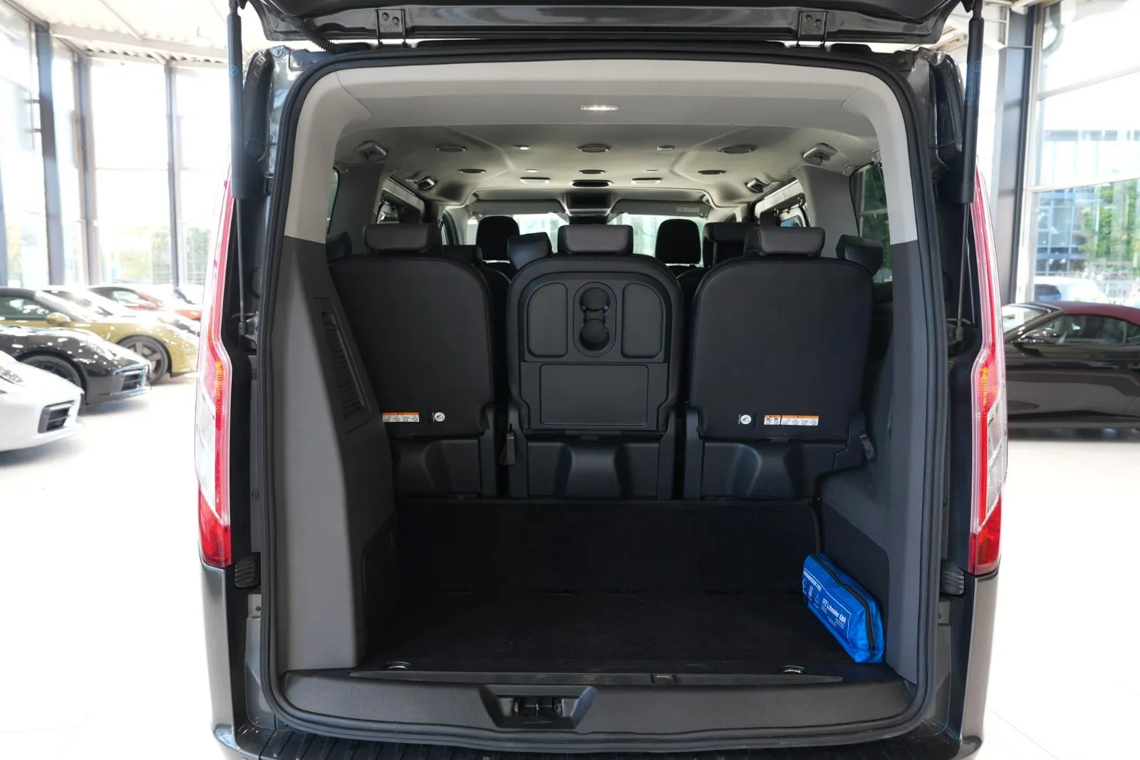 2022 Ford Tourneo Custom Titanium X, 20/20