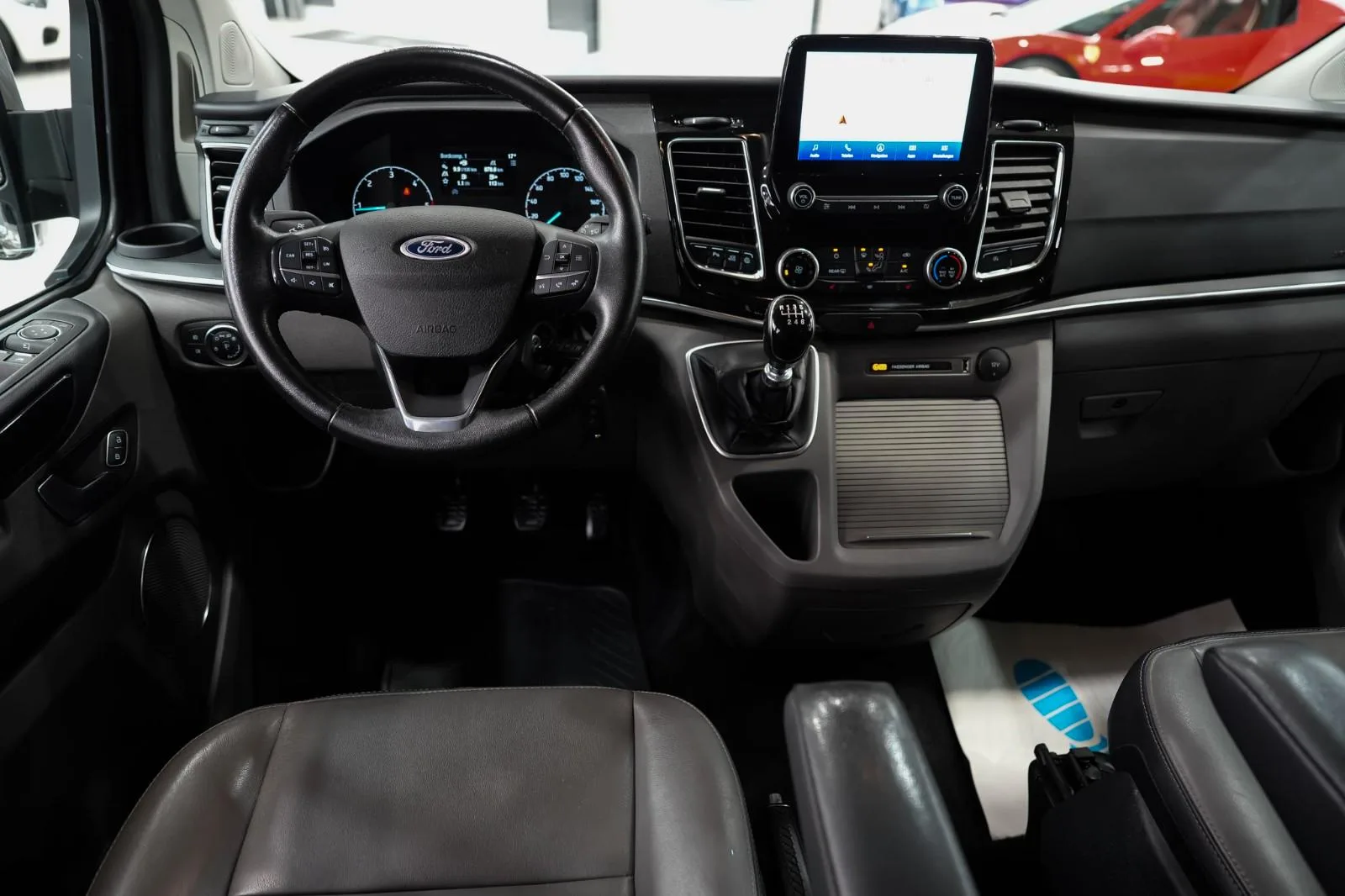 2022 Ford Tourneo Custom Titanium X, 14/25
