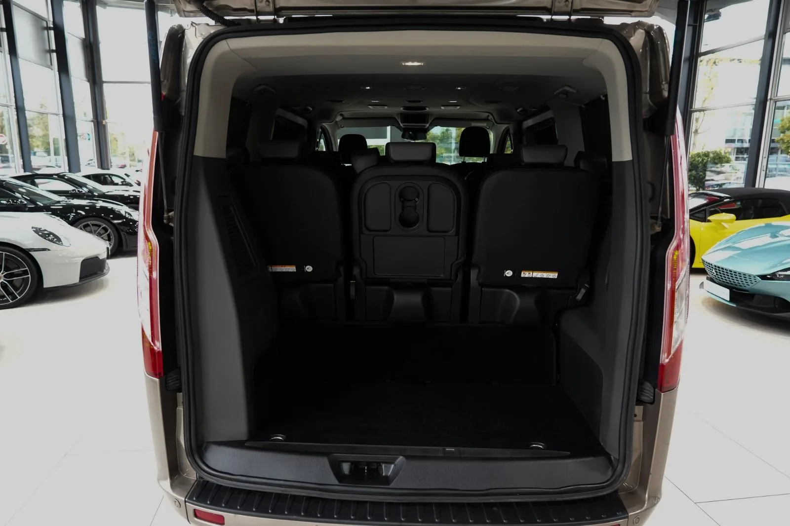 2022 Ford Tourneo Custom Titanium X, 25/25