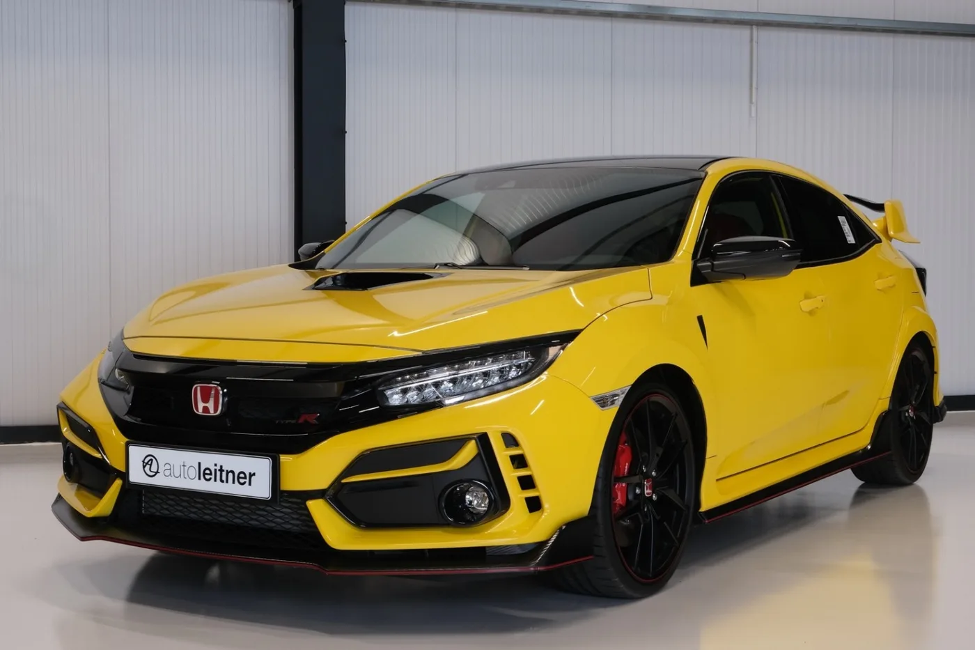 2022 Honda Civic Type R angeboten von einem Oldtimerhändler in Alkmaar, Niederlande, Foto 15 von 15