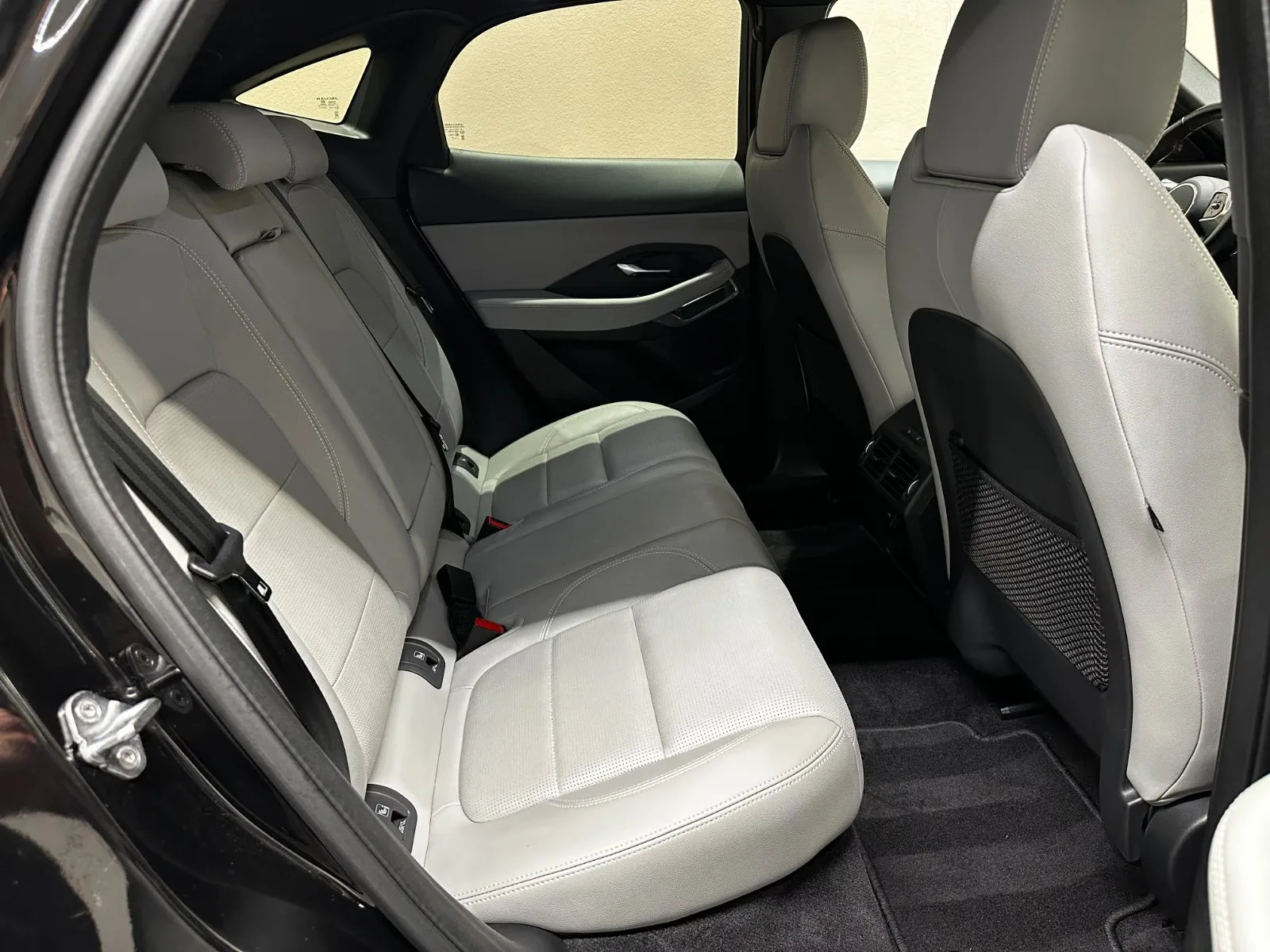2022 Jaguar E-Pace P300e R-Dynamic S, 17/25
