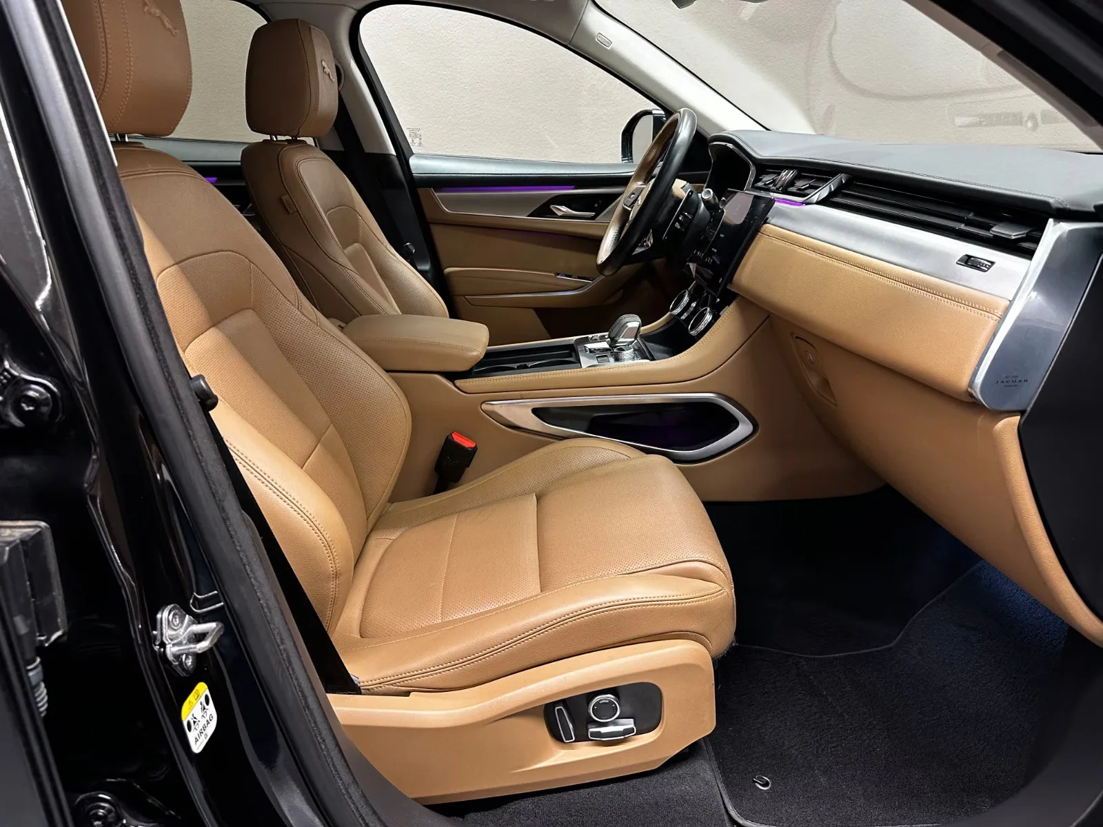 2022 Jaguar F-Pace P400e S, 22/25