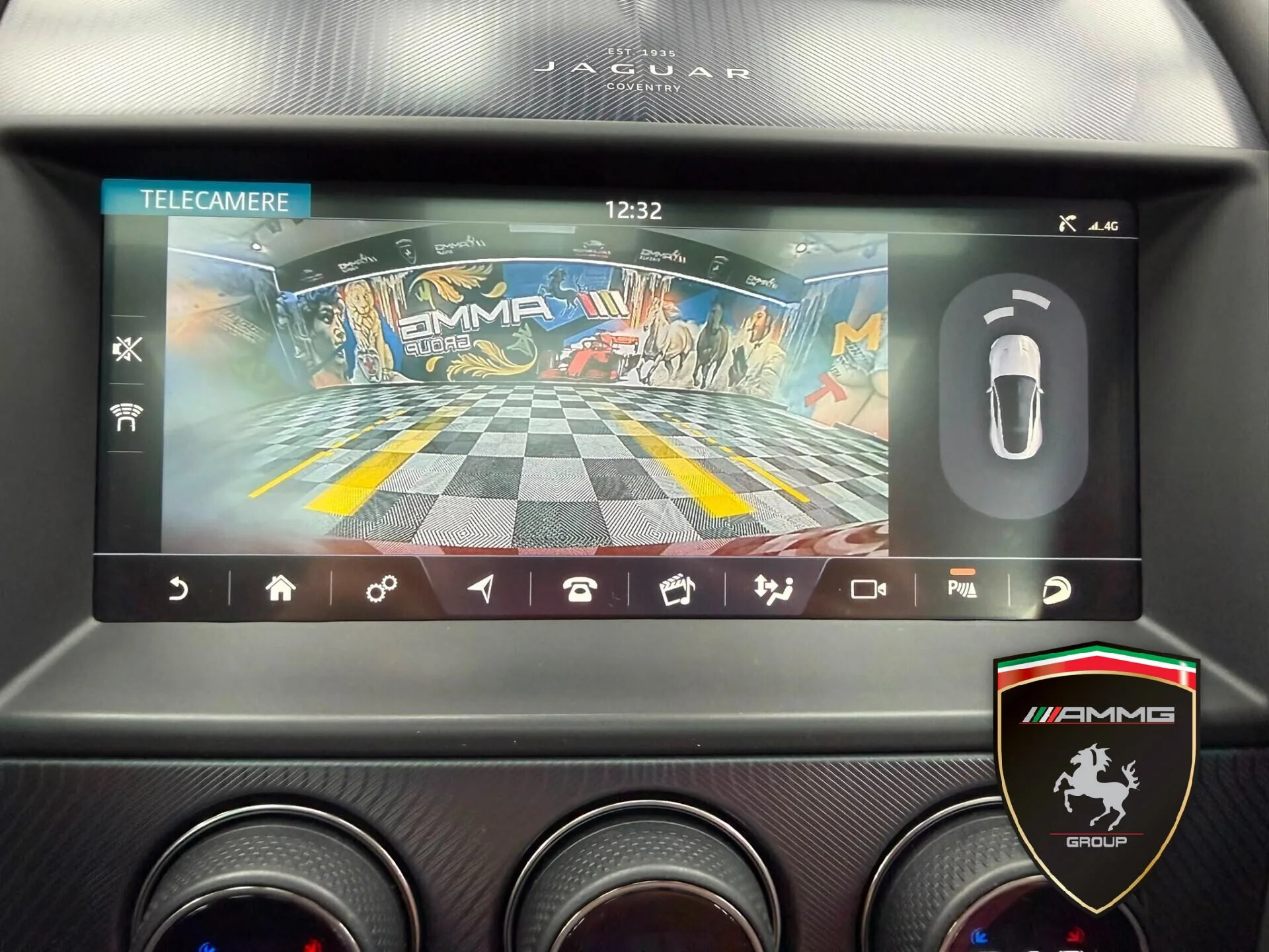 2022 Jaguar F-Type 75 P450 AWD Coupé, 14/15