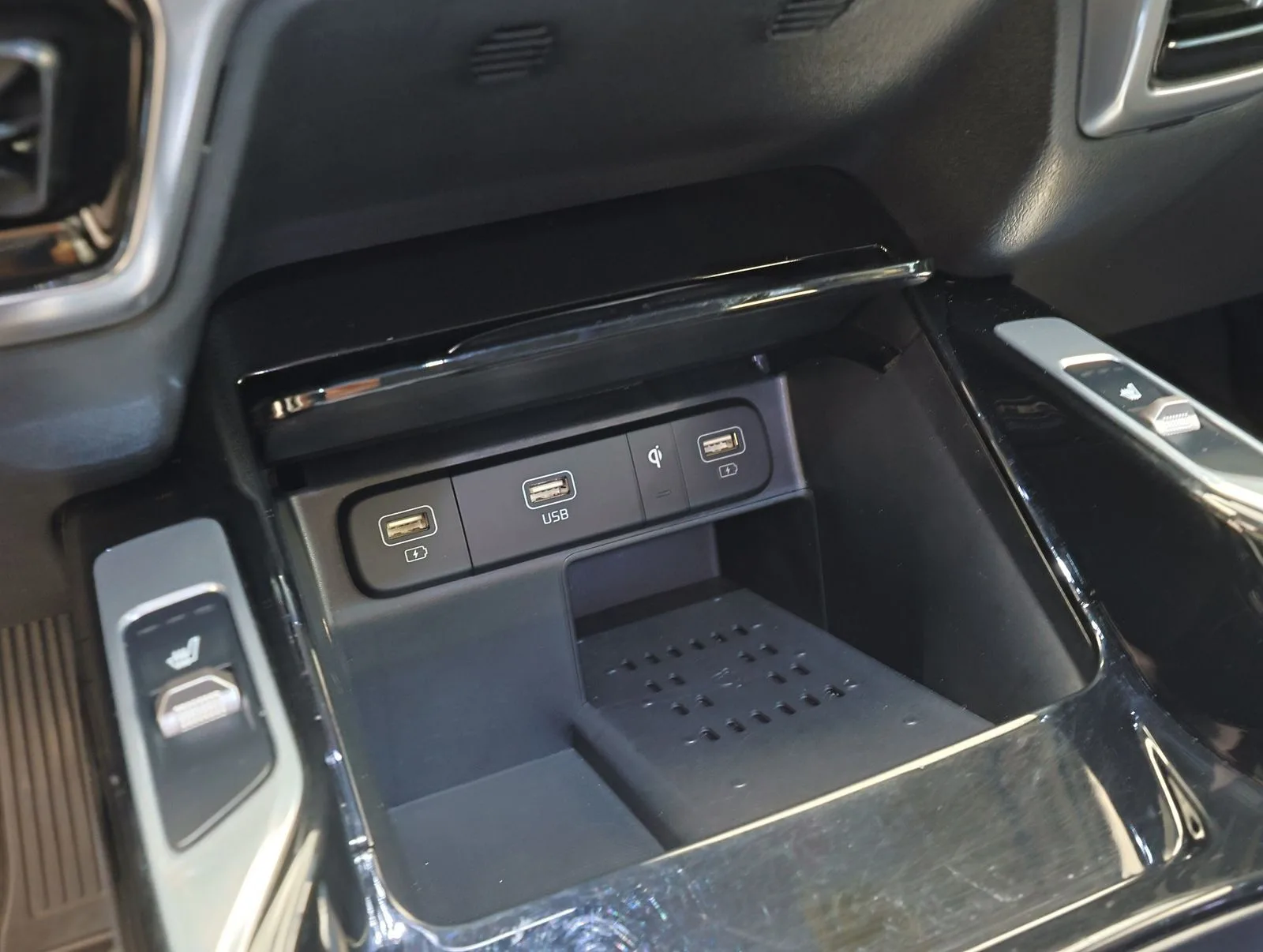2022 Kia Sorento 2.2 CRDi AWD, 21/28