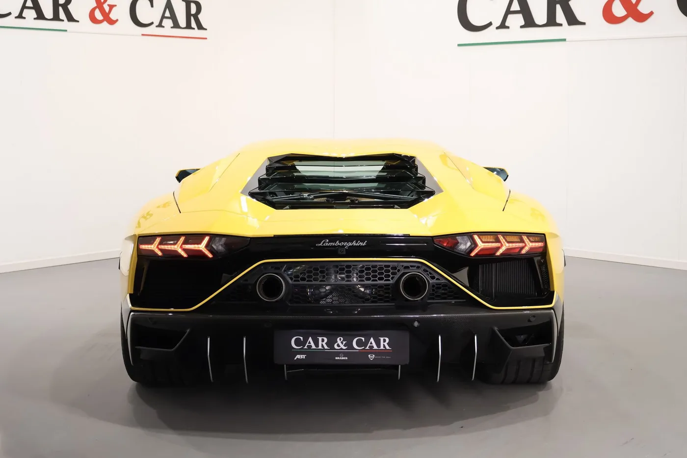 2022 Lamborghini Aventador Ultimae LP 780-4 angeboten von einem Supersportwagenhändler in Zibido San Giacomo, Italien, Foto 4 von 25