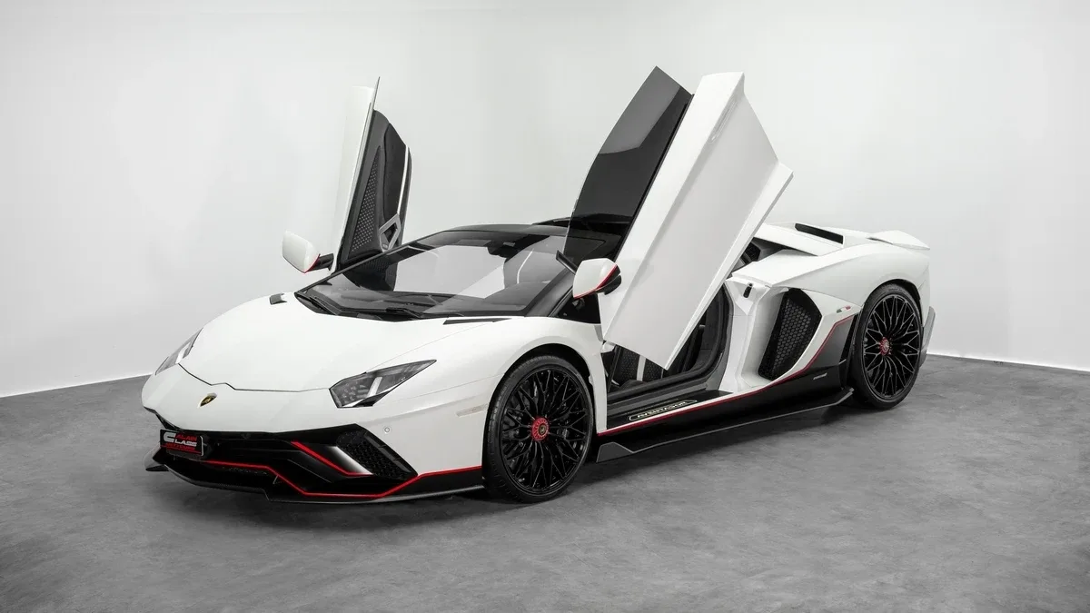 2022 Lamborghini Aventador Ultimae Roadster offered by a specialist dealer in Dubai, United Arab Emirates, main photo