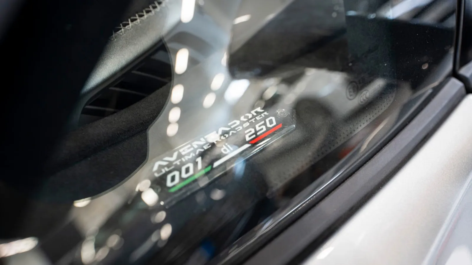 2022 Lamborghini Aventador Ultimae Roadster, 12/12