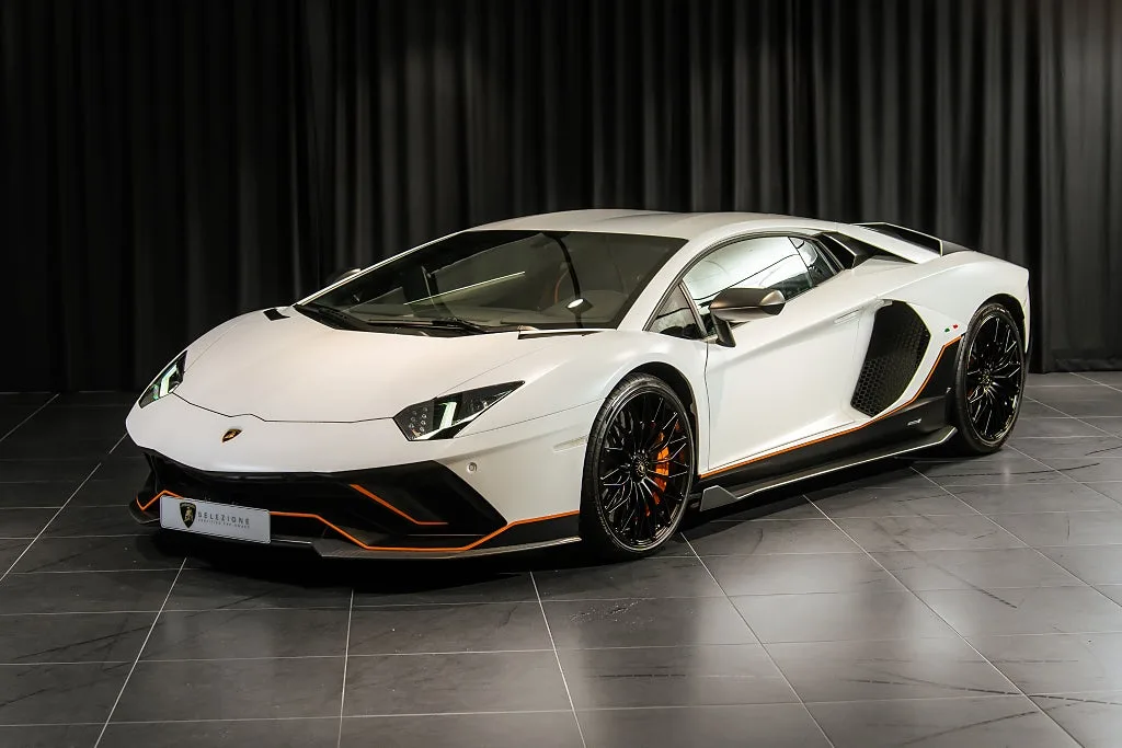 2022 Lamborghini Aventador Ultimae angeboten von einem Vertragshändler in Arlöv, Schweden, Hauptfoto