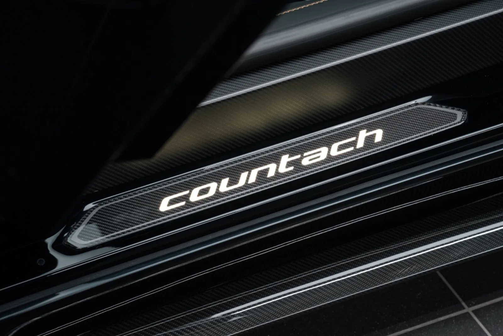 2022 Lamborghini Countach LPI 800-4, 27/27