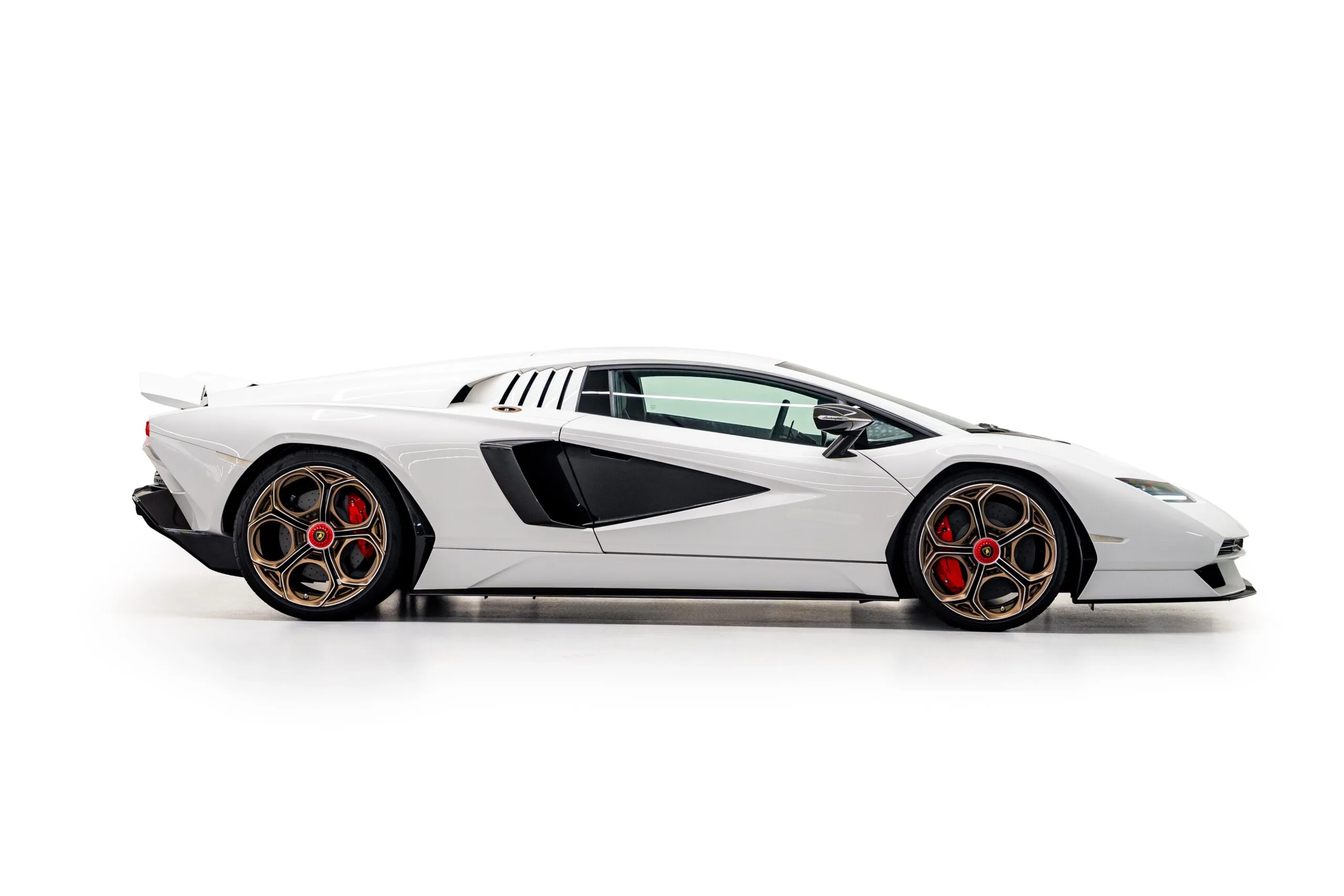 2022 Lamborghini Countach LPI 800-4, 5/20