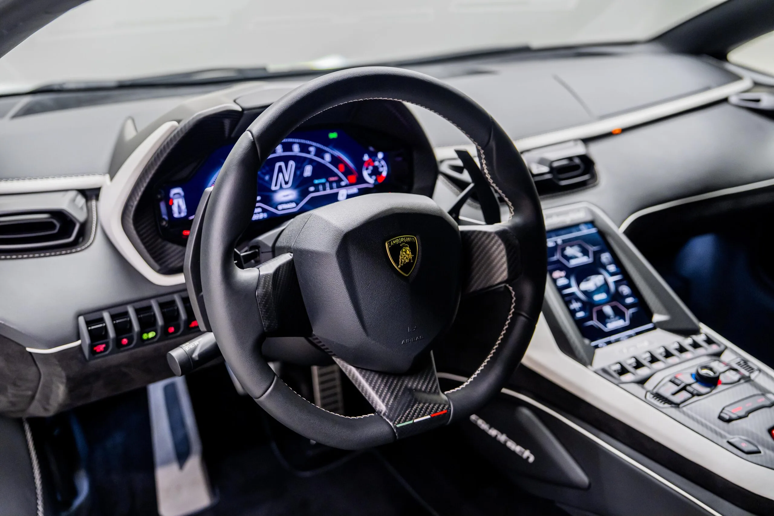 2022 Lamborghini Countach LPI 800-4, 19/20