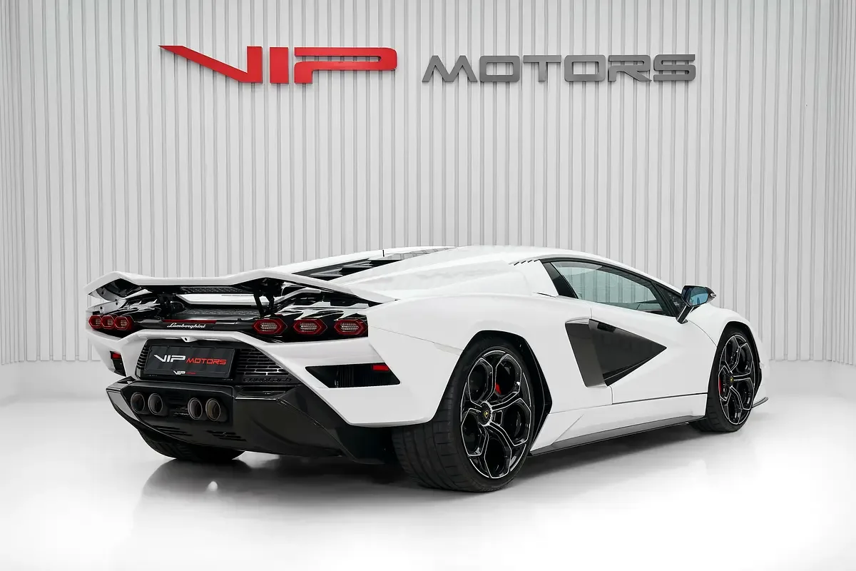 2022 Lamborghini Countach LPI 800-4, 7/16