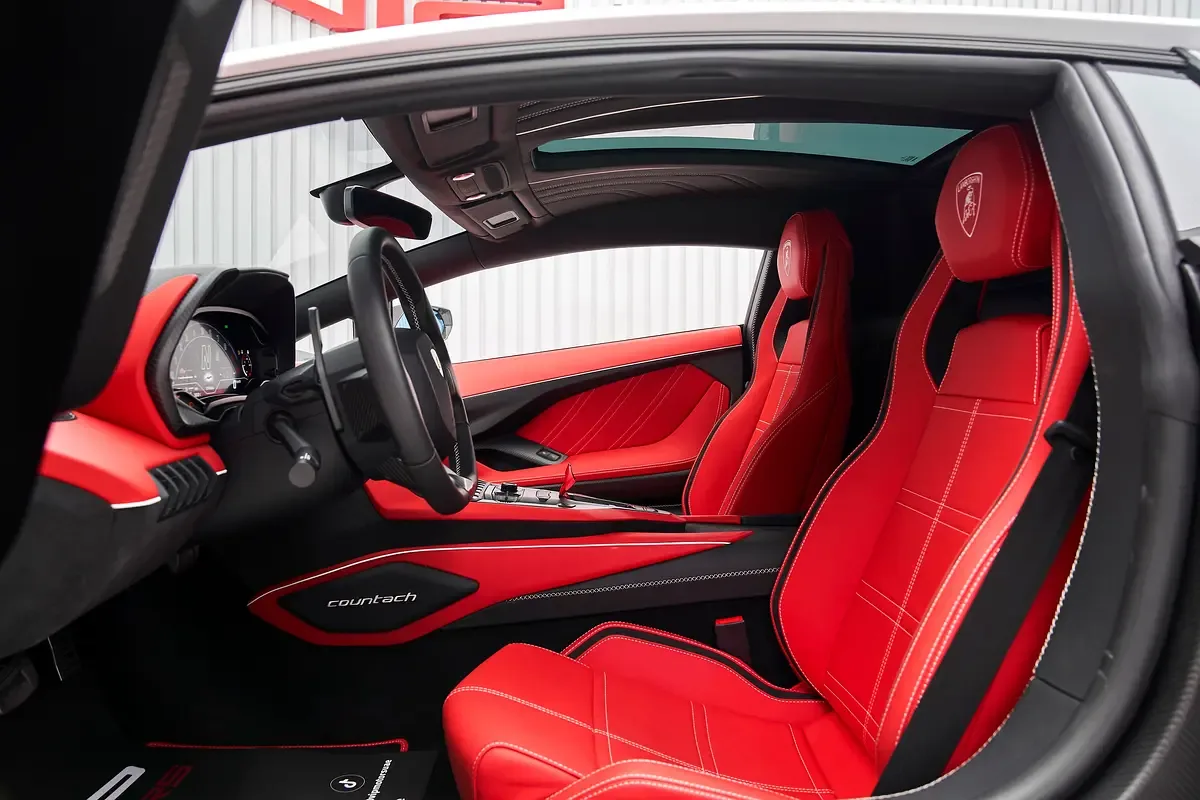 2022 Lamborghini Countach LPI 800-4, 15/16
