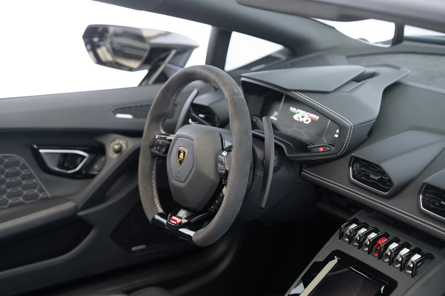 2022 Lamborghini Huracán EVO Spyder by Novitec, 11/18