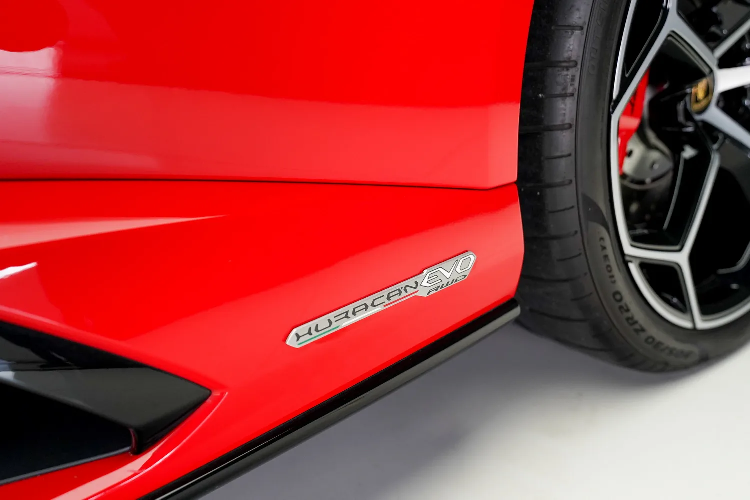 2022 Lamborghini Huracán EVO Spyder, 8/13