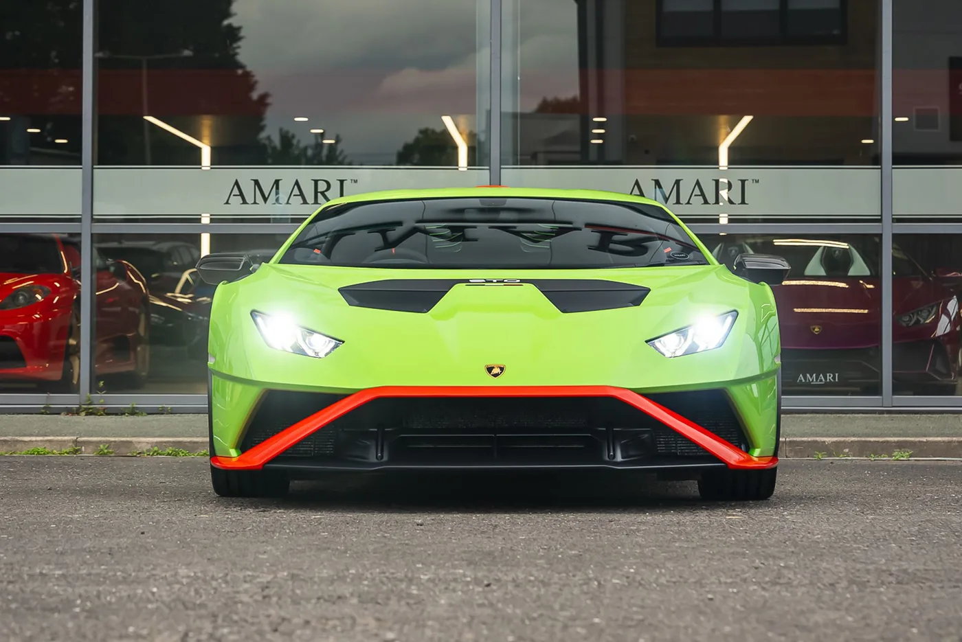2022 Lamborghini Huracán STO angeboten von einem Supersportwagenhändler in Preston, Vereinigtes Königreich, Foto 4 von 25