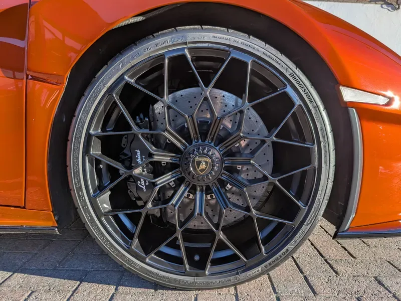 2022 Lamborghini Huracán STO, 9/20