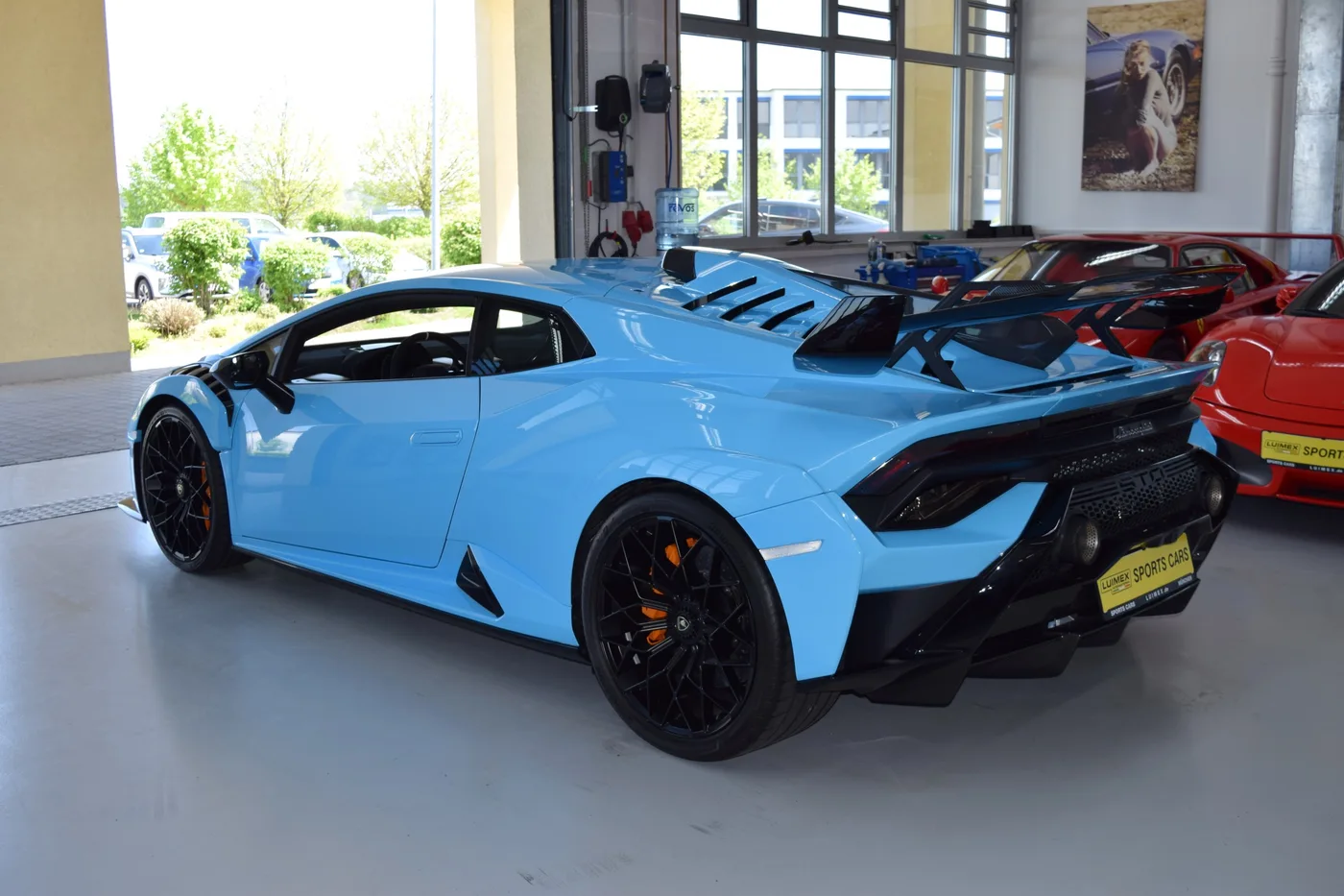 2022 Lamborghini Huracán STO angeboten von einem Fachhändler in Pfaffenhofen an der Ilm, Deutschland, Foto 3 von 15