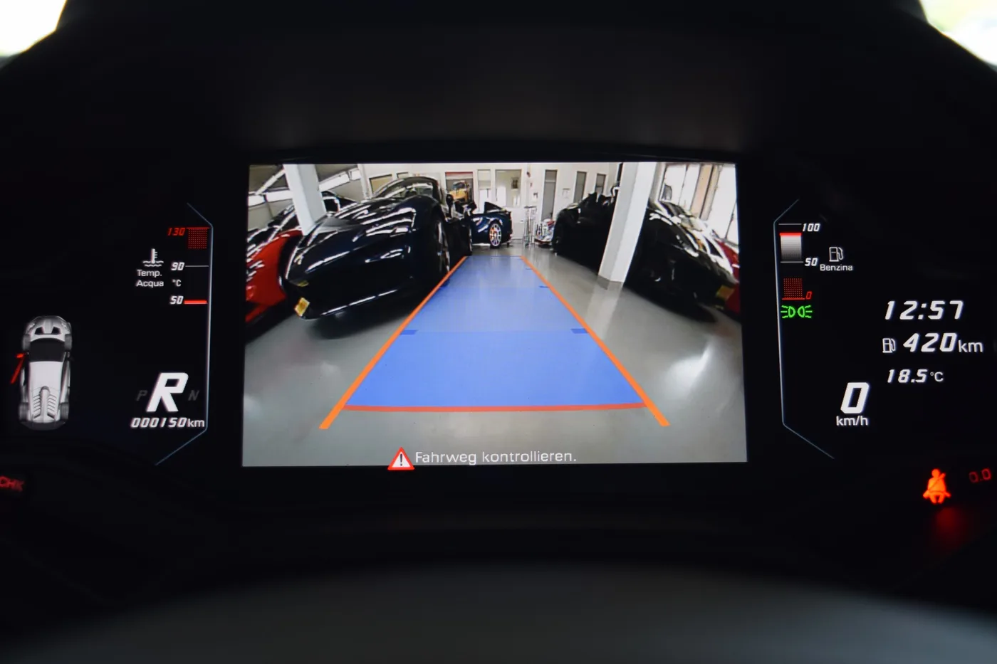 2022 Lamborghini Huracán STO angeboten von einem Fachhändler in Pfaffenhofen an der Ilm, Deutschland, Foto 13 von 15