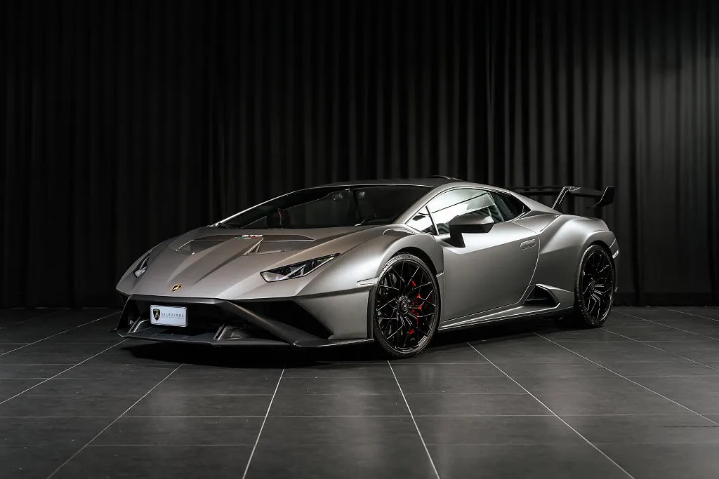 2022 Lamborghini Huracán STO angeboten von einem Vertragshändler in Arlöv, Schweden, Hauptfoto