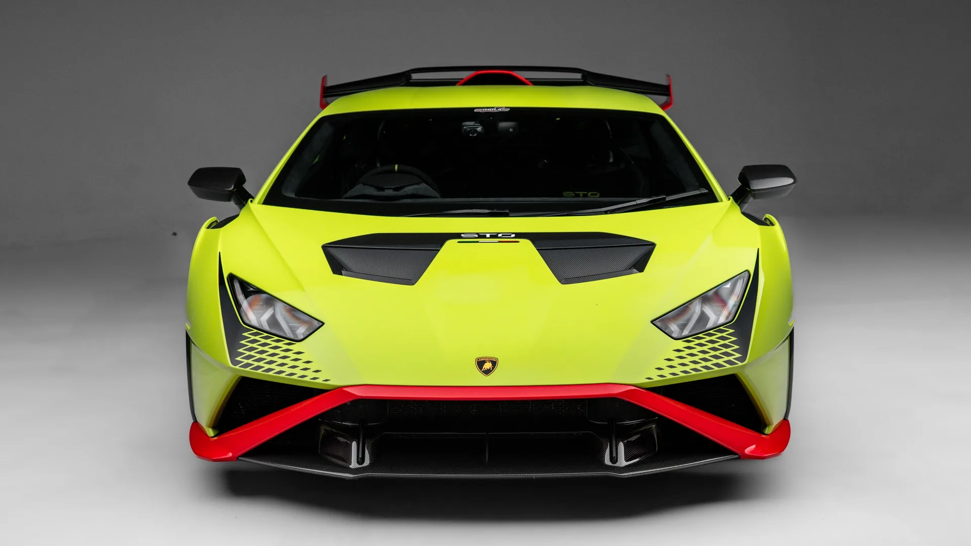 2022 Lamborghini Huracán STO, 3/8
