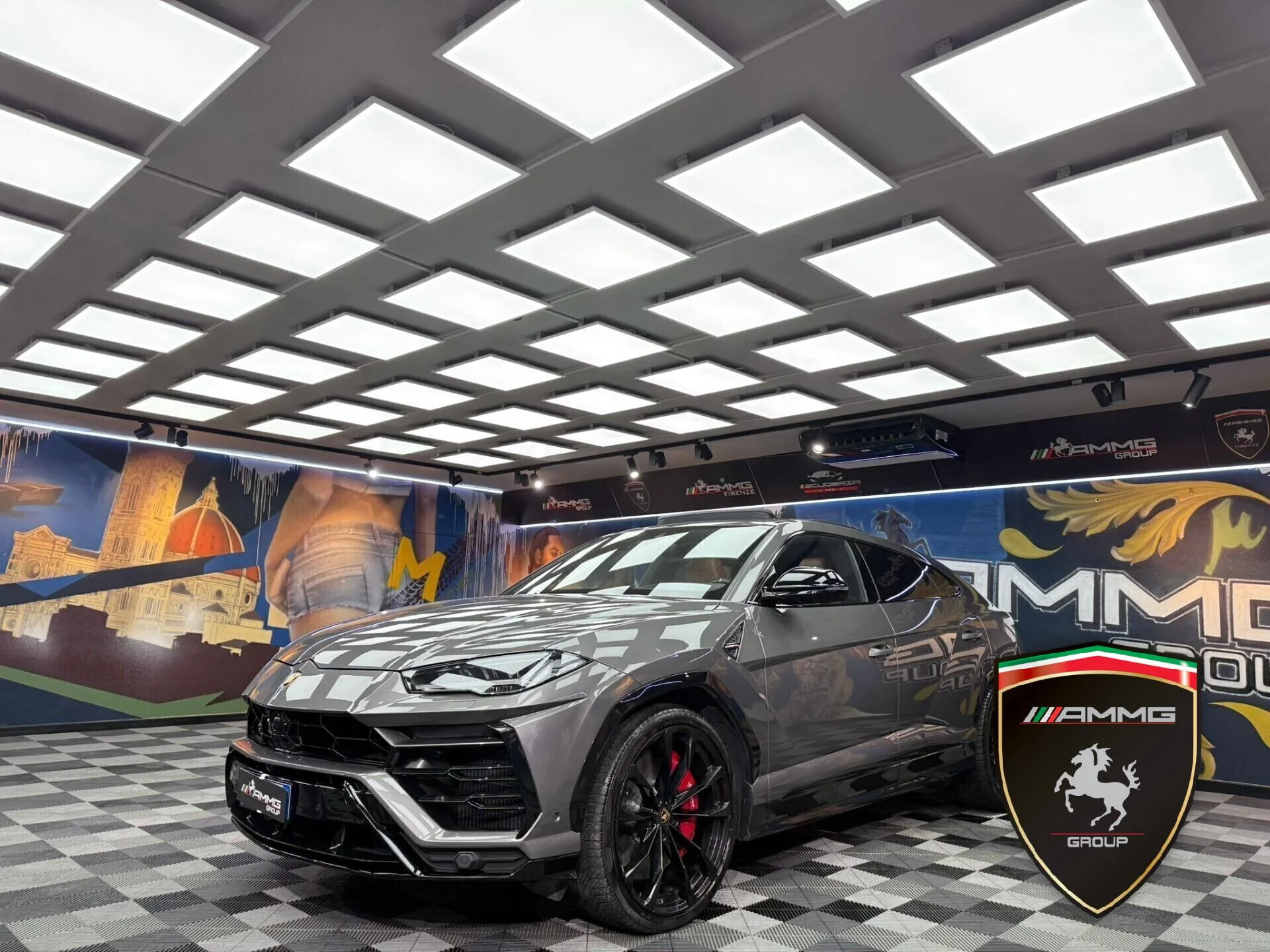 2022 Lamborghini Urus angeboten von einem Fachhändler in Calenzano, Italien, Hauptfoto