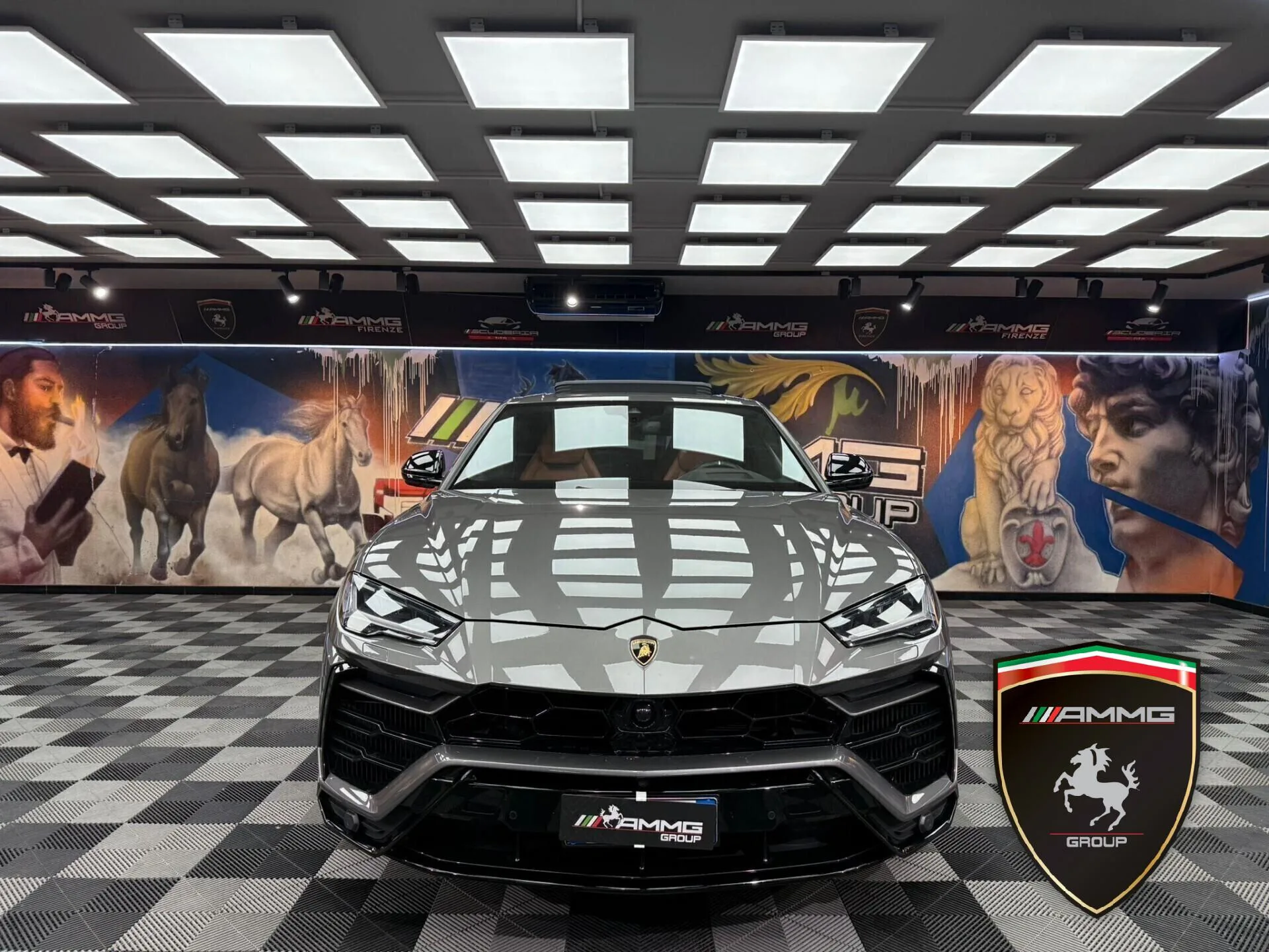 2022 Lamborghini Urus, 2/15