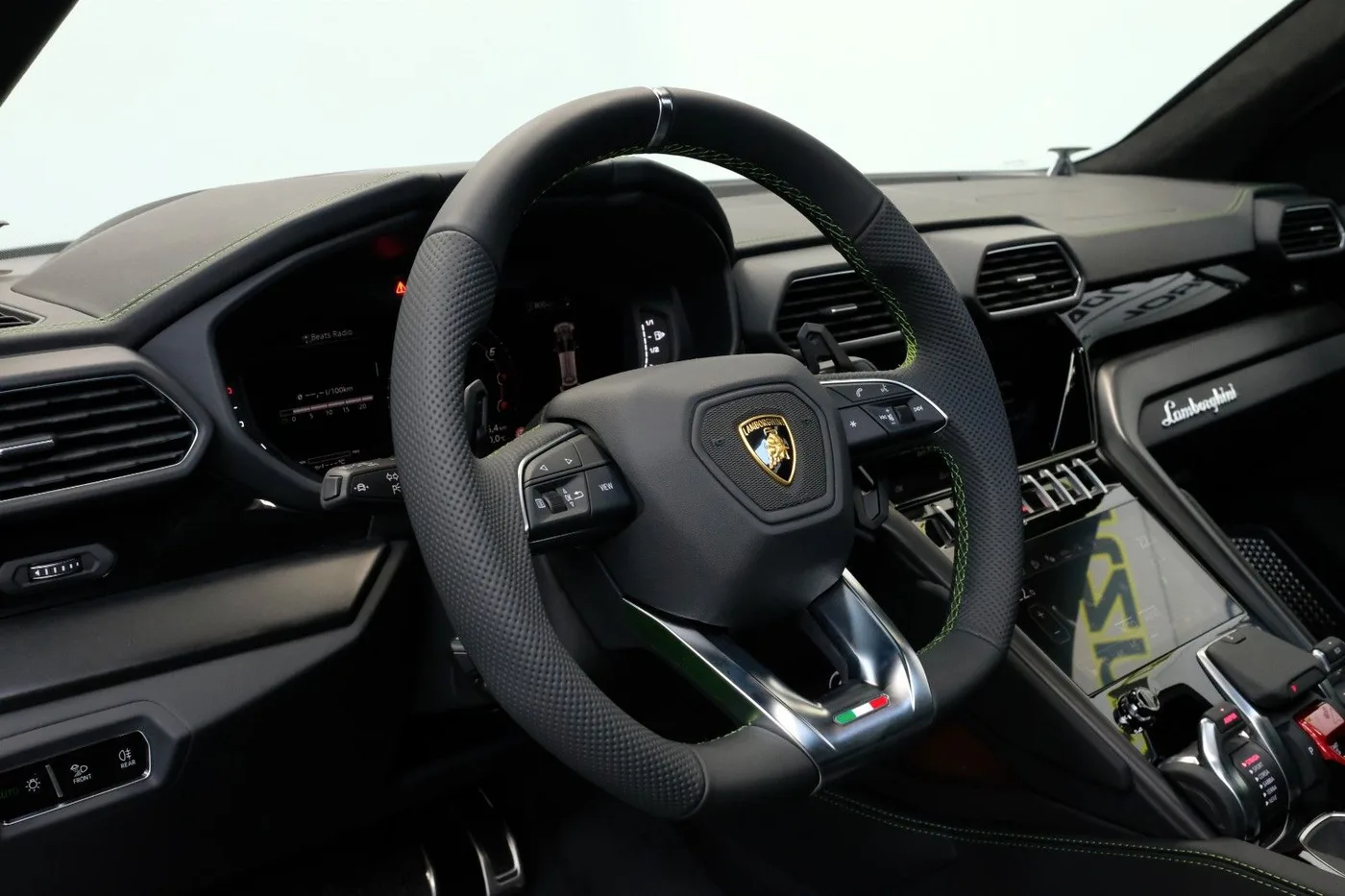 2022 Lamborghini Urus angeboten von einem Fachhändler in Nuremberg, Deutschland, Foto 15 von 15