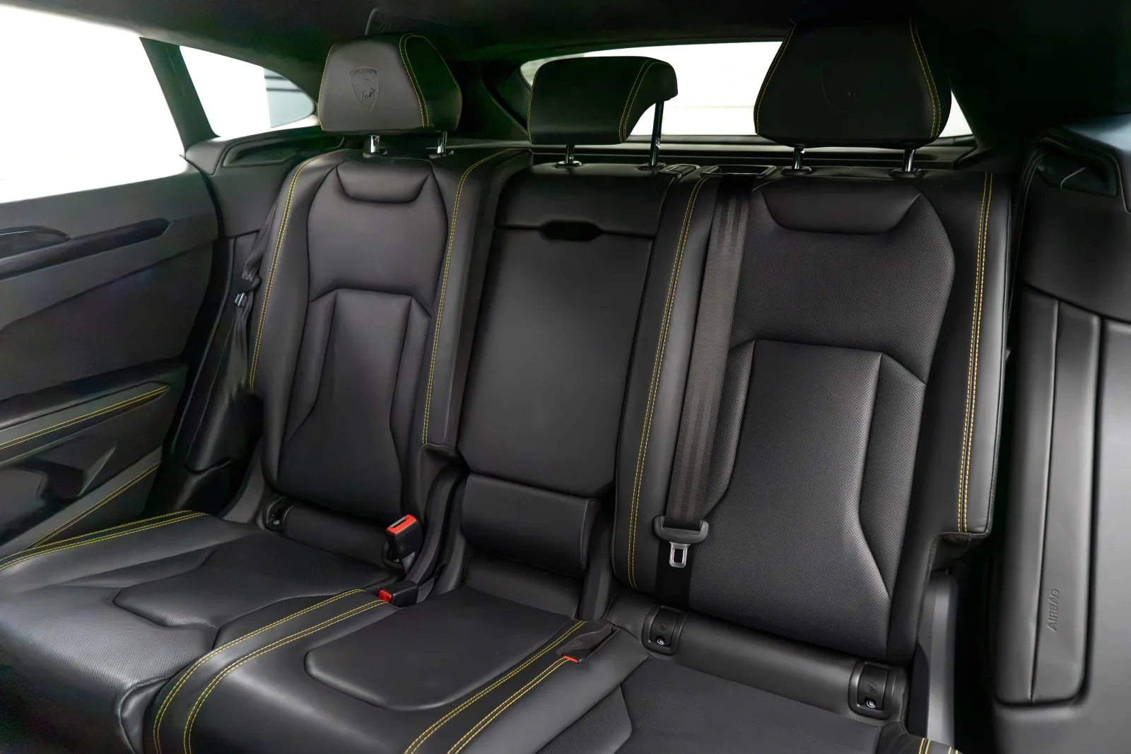 2022 Lamborghini Urus, 15/16