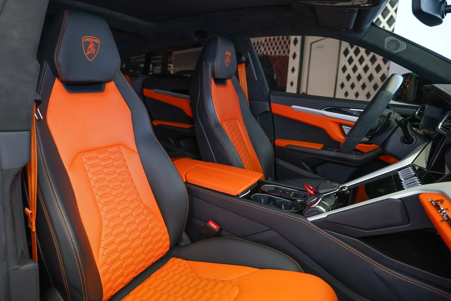2022 Lamborghini Urus, 8/15