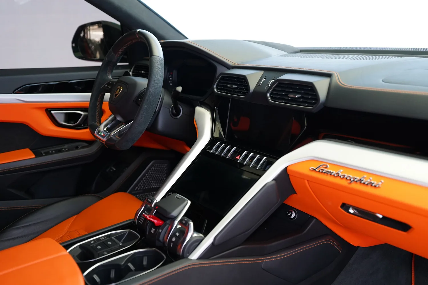2022 Lamborghini Urus, 10/15