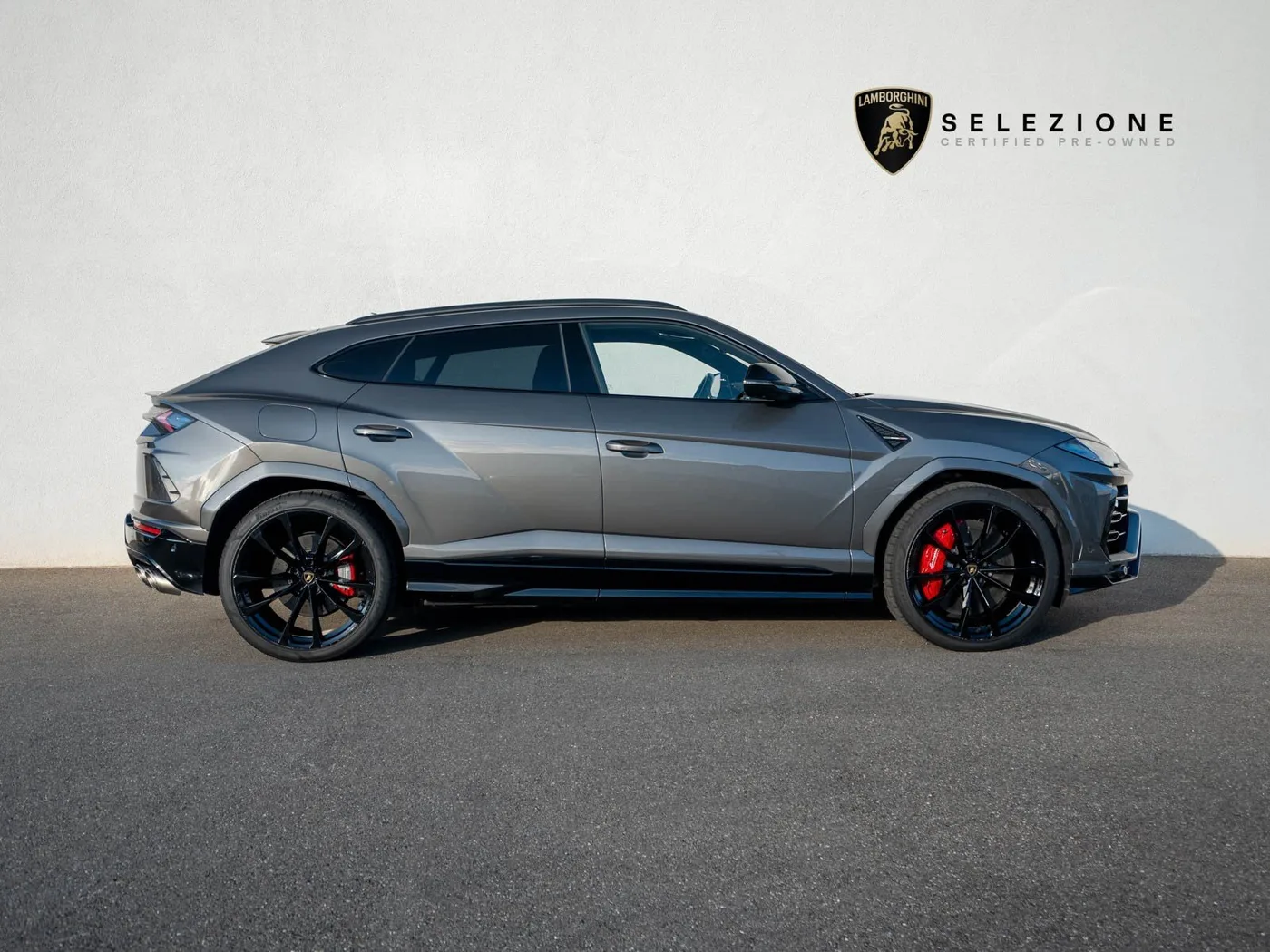2022 Lamborghini Urus angeboten von einem Fachhändler in Singen, Deutschland, Foto 2 von 15