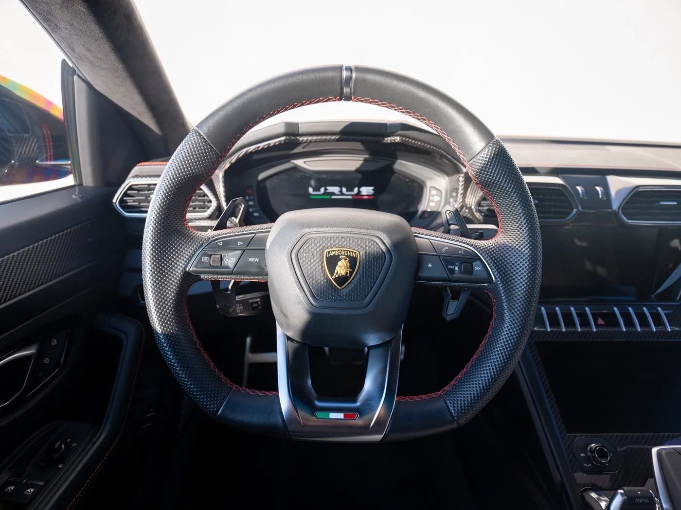 2022 Lamborghini Urus angeboten von einem Fachhändler in Singen, Deutschland, Foto 12 von 15