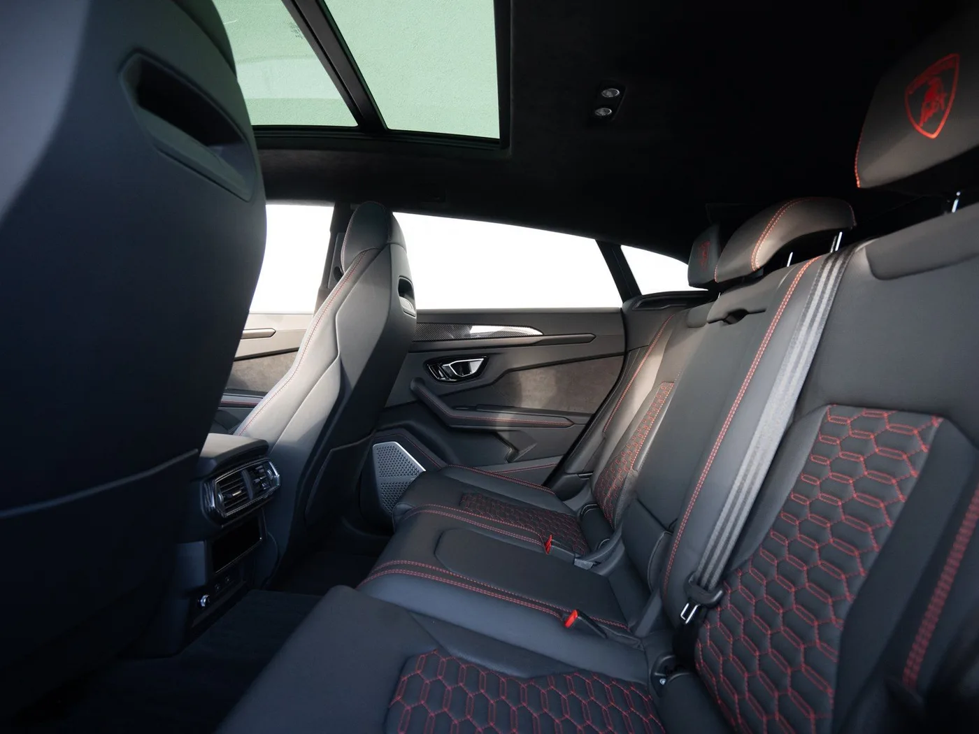 2022 Lamborghini Urus angeboten von einem Fachhändler in Singen, Deutschland, Foto 14 von 15
