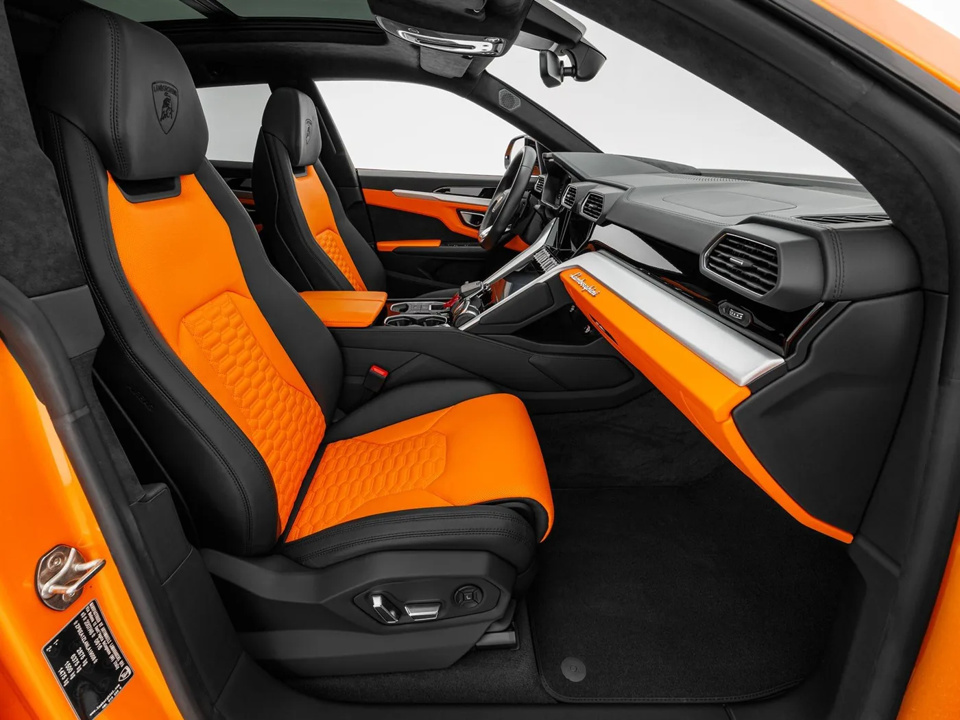 2022 Lamborghini Urus angeboten von einem Fachhändler in Böblingen, Deutschland, Foto 10 von 15