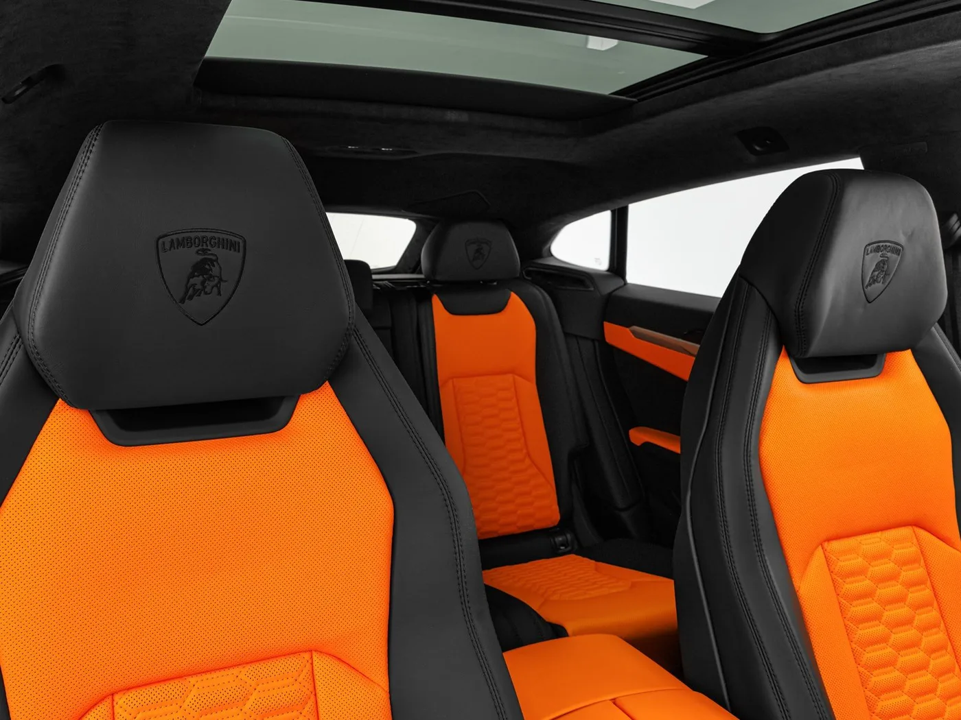 2022 Lamborghini Urus angeboten von einem Fachhändler in Böblingen, Deutschland, Foto 12 von 15