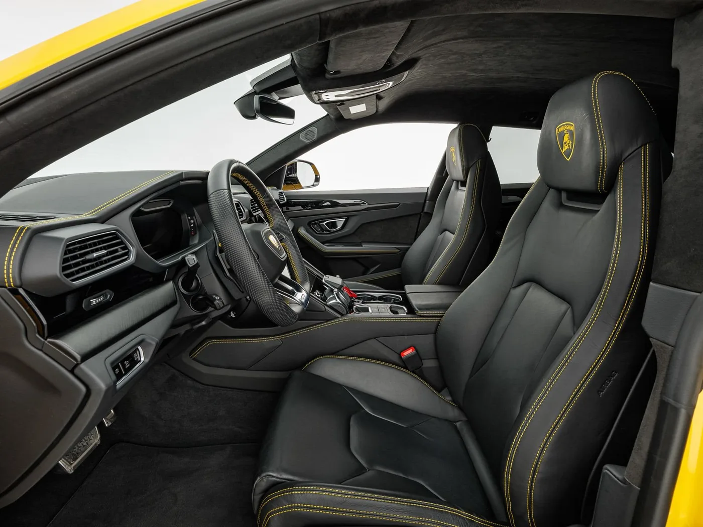 2022 Lamborghini Urus angeboten von einem Fachhändler in Böblingen, Deutschland, Foto 5 von 15