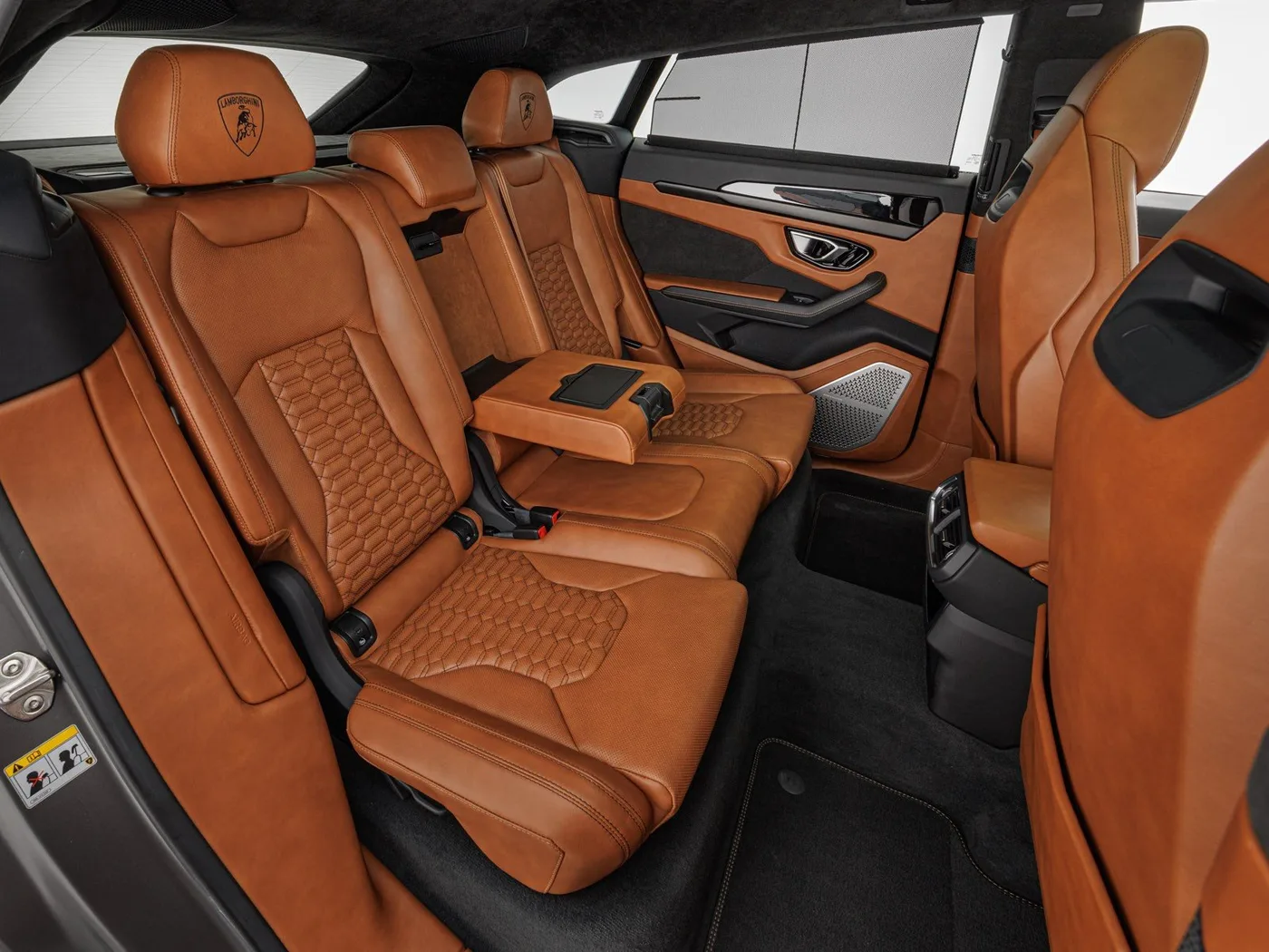 2022 Lamborghini Urus verkauft von einem Fachhändler in Böblingen, Deutschland, Foto 15 von 15