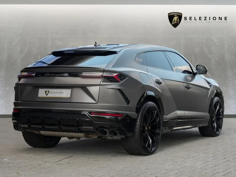 2022 Lamborghini Urus, 3/20