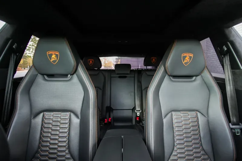 2022 Lamborghini Urus, 7/20