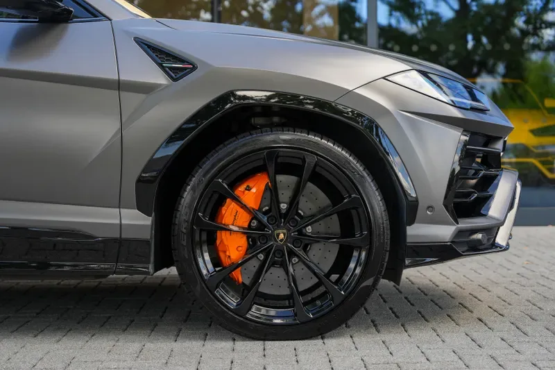 2022 Lamborghini Urus, 9/20