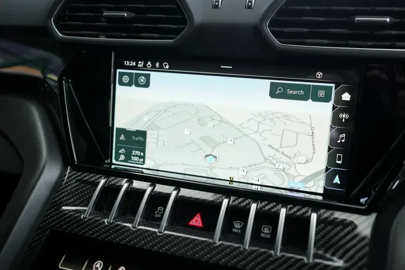 2022 Lamborghini Urus, 11/20