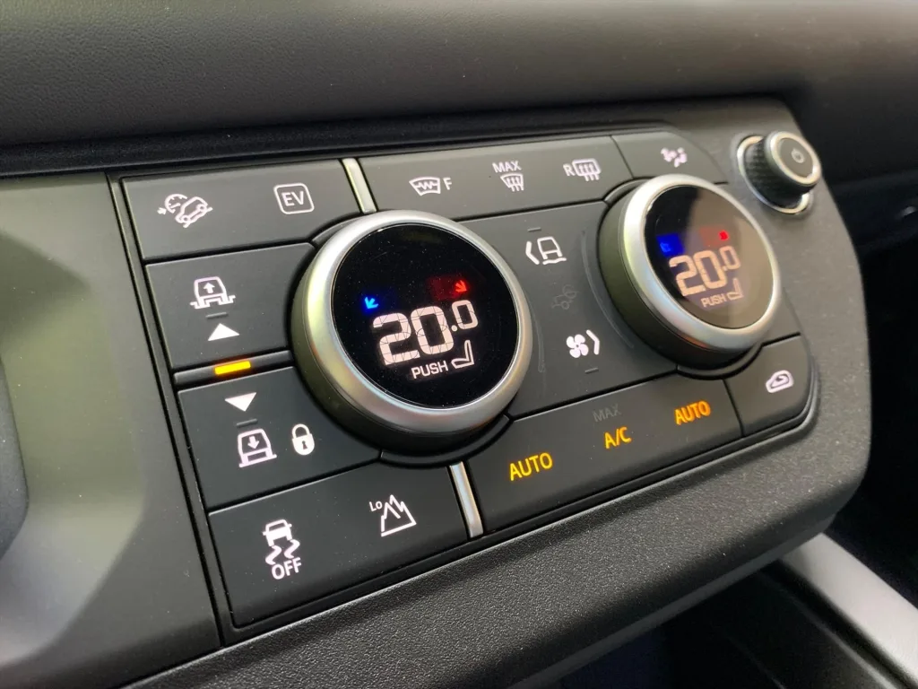 2022 Land Rover Defender 110 P400e X-Dynamic HSE, 25/30