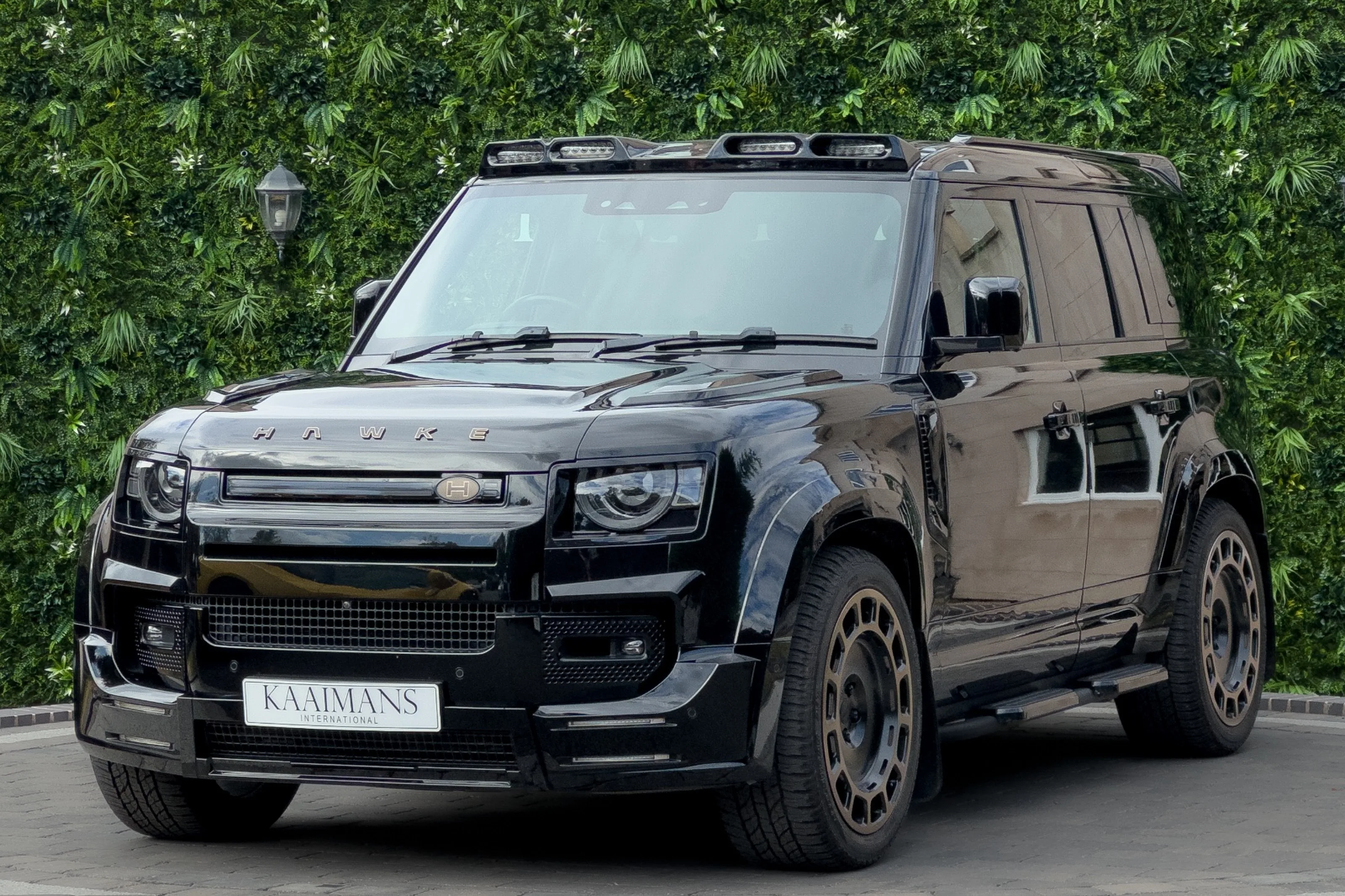 2022 Land Rover Defender 110 X D300 Hawke, 3/22
