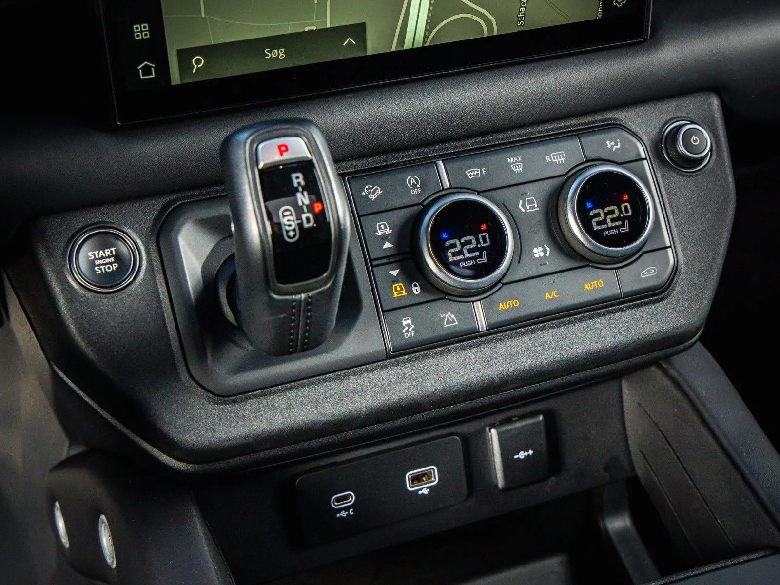 2022 Land Rover Defender 110 V8, 19/21